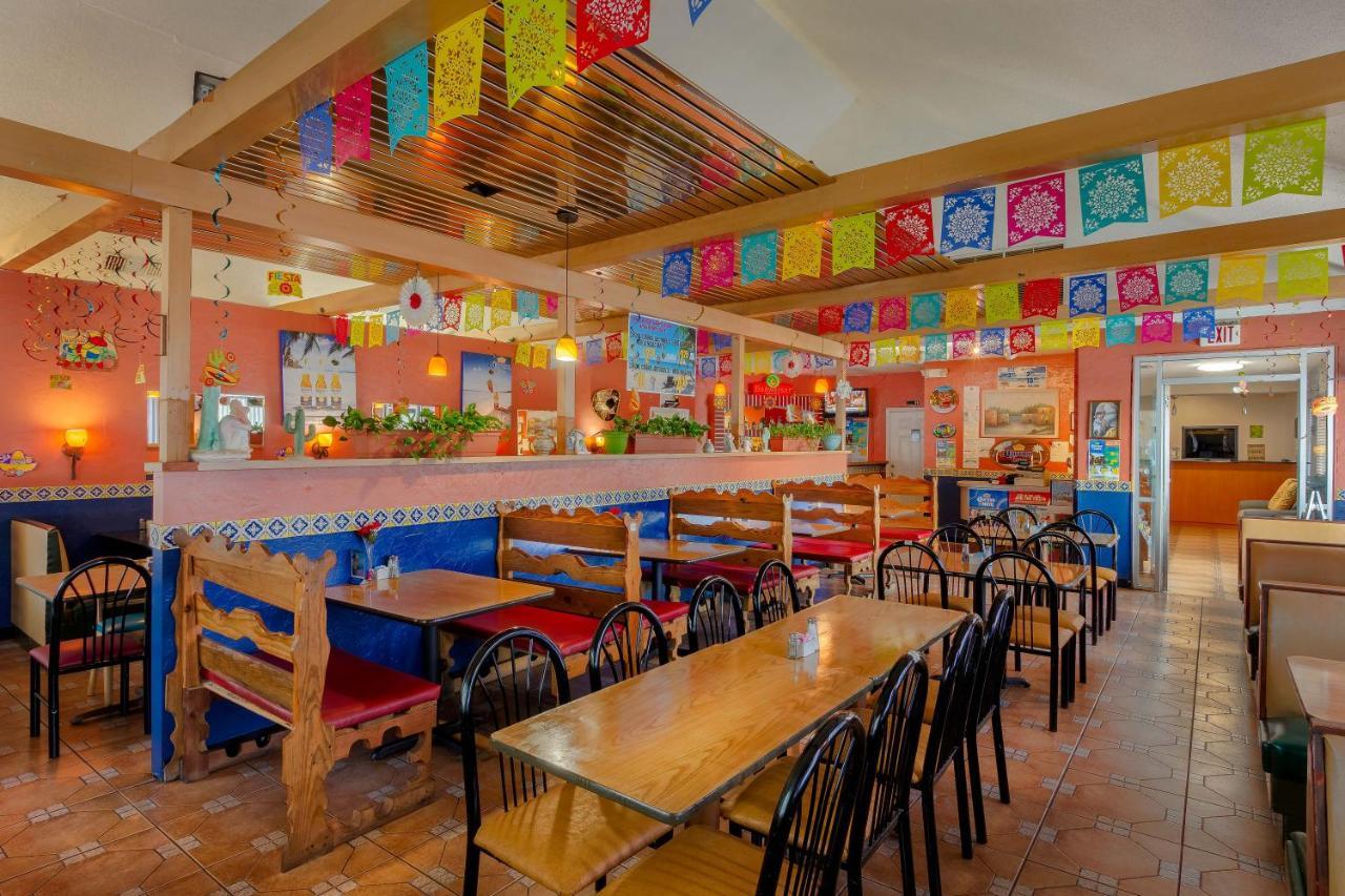 Bayside Inn Pinellas Park - Clearwater 外观 照片